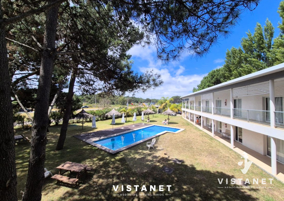 Oficina ID.86/Hotel-En-Venta-De-36-Habitaciones,-En-Punta-Ballena - Hotel En Venta De 36 Habitaciones, En Punta Ballena