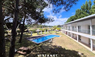 Hotel En Venta De 36 Habitaciones, En Punta Ballena