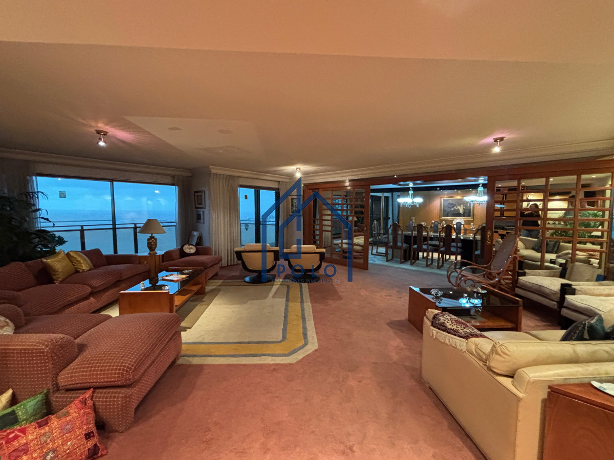 Apartamento ID.107 - Apartamento exclusivo en venta Puertito del Buceo 4 dormitorios 