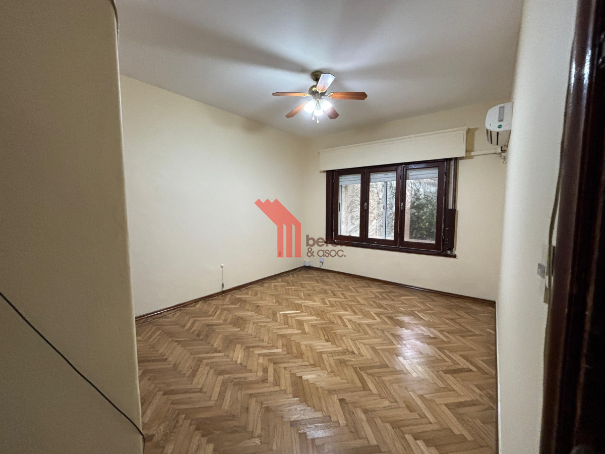 Casa ID.41 - Casa sumamente amplia en alquiler