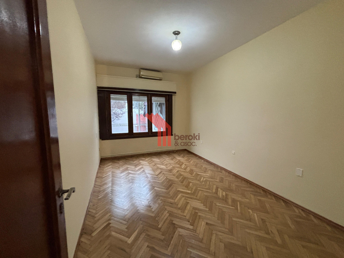 Casa ID.41 - Casa sumamente amplia en alquiler