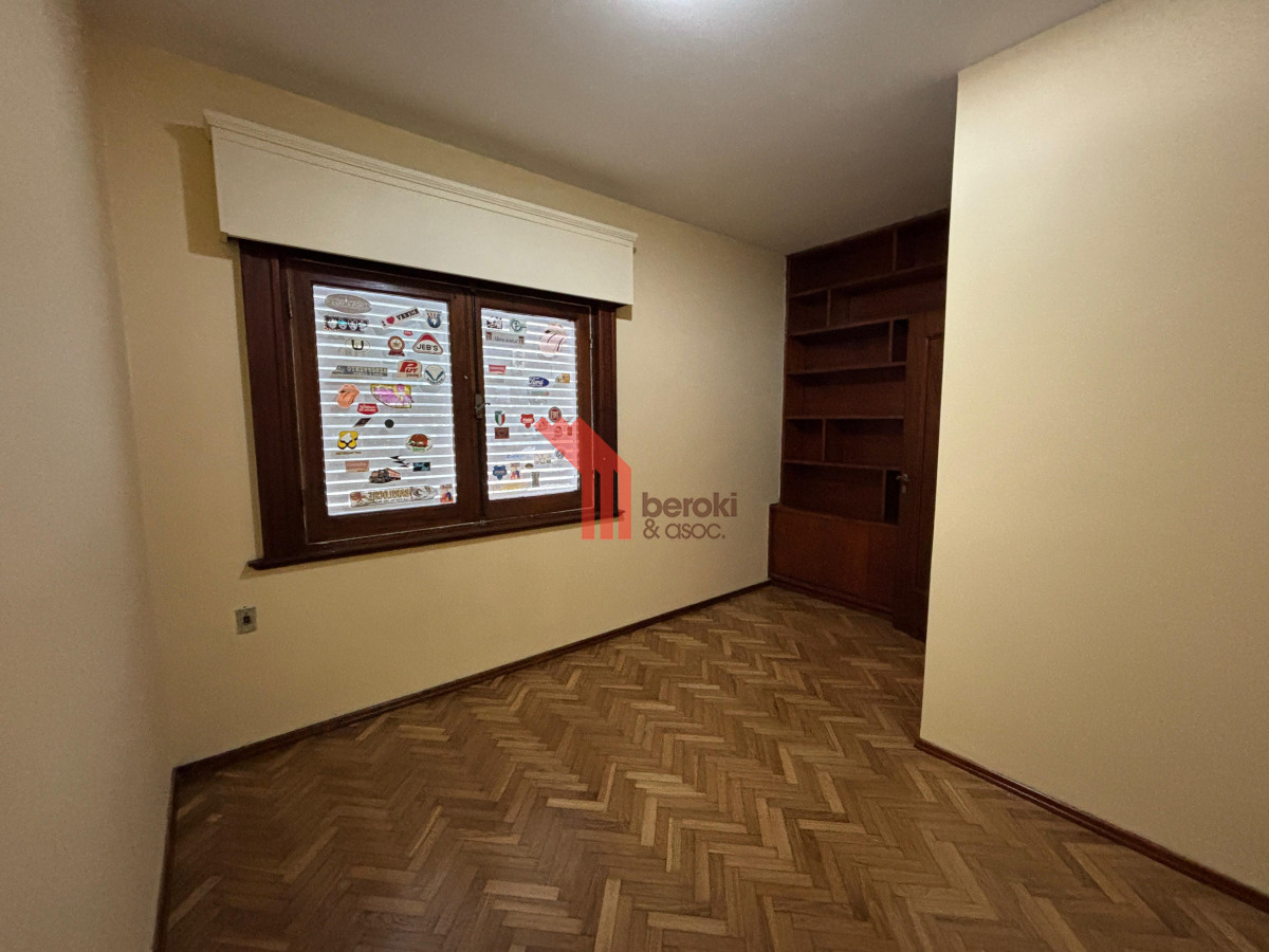 Casa ID.41 - Casa sumamente amplia en alquiler