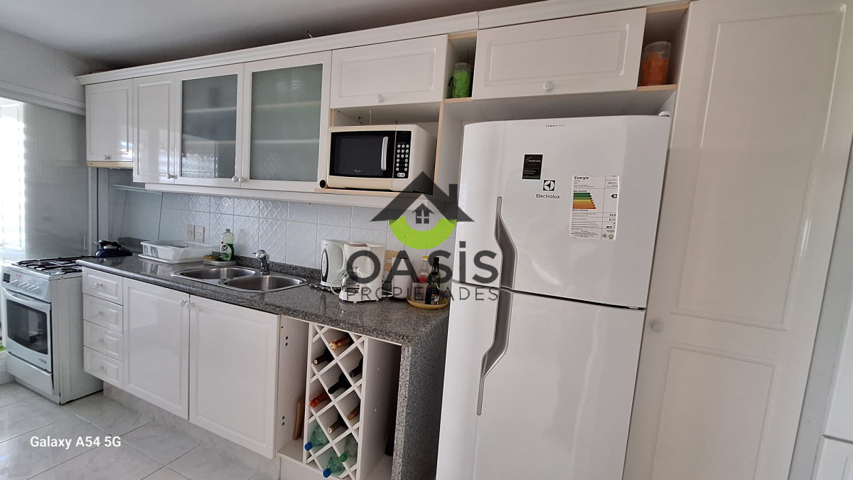 Apartamento ID.28 - Apartamento de 3 dormitorios en venta en el Coral Tower