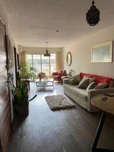 Hermoso Apartamento En Puerto Del Buceo de 2 dormitorios