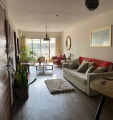 Hermoso Apartamento En Puerto Del Buceo de 2 dormitorios