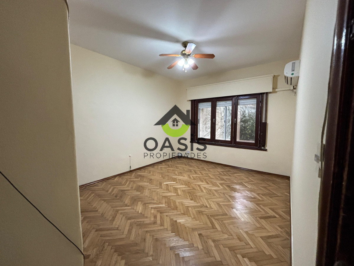 Casa ID.110 - Casa sumamente amplia en alquiler