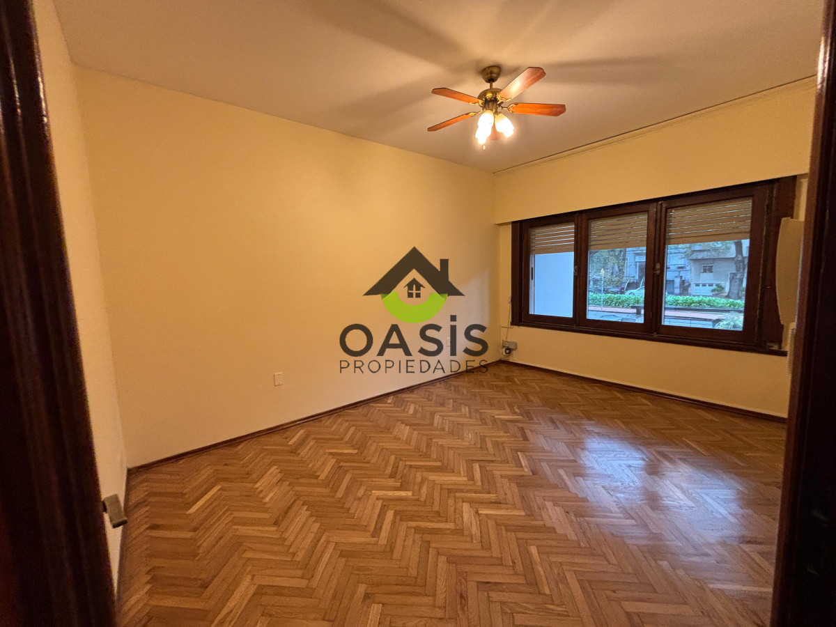 Casa ID.110 - Casa sumamente amplia en alquiler
