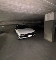 OPORTUNIDAD Garaje en Victoria Plaza en VENTA