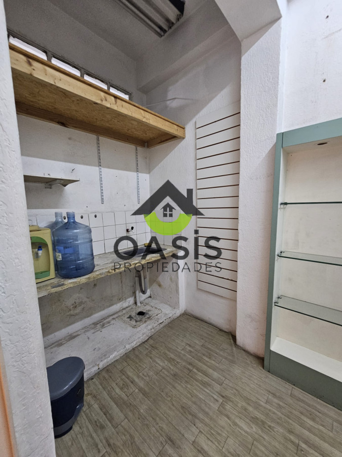 Local Comercial ID.21 - Espectacular local comercial en ALQUILER