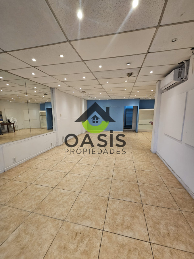 Local Comercial ID.21 - Espectacular local comercial en ALQUILER