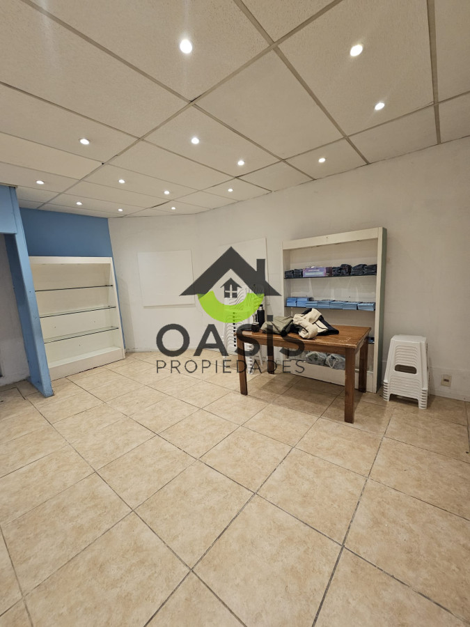 Local Comercial ID.21 - Espectacular local comercial en ALQUILER