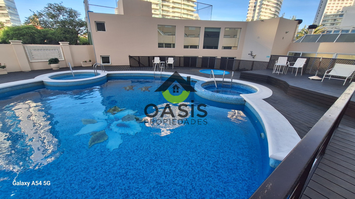 Apartamento ID.28 - Apartamento de 3 dormitorios en venta en el Coral Tower