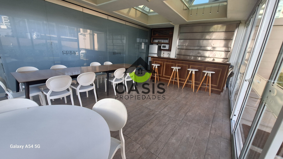 Apartamento ID.28 - Apartamento de 3 dormitorios en venta en el Coral Tower