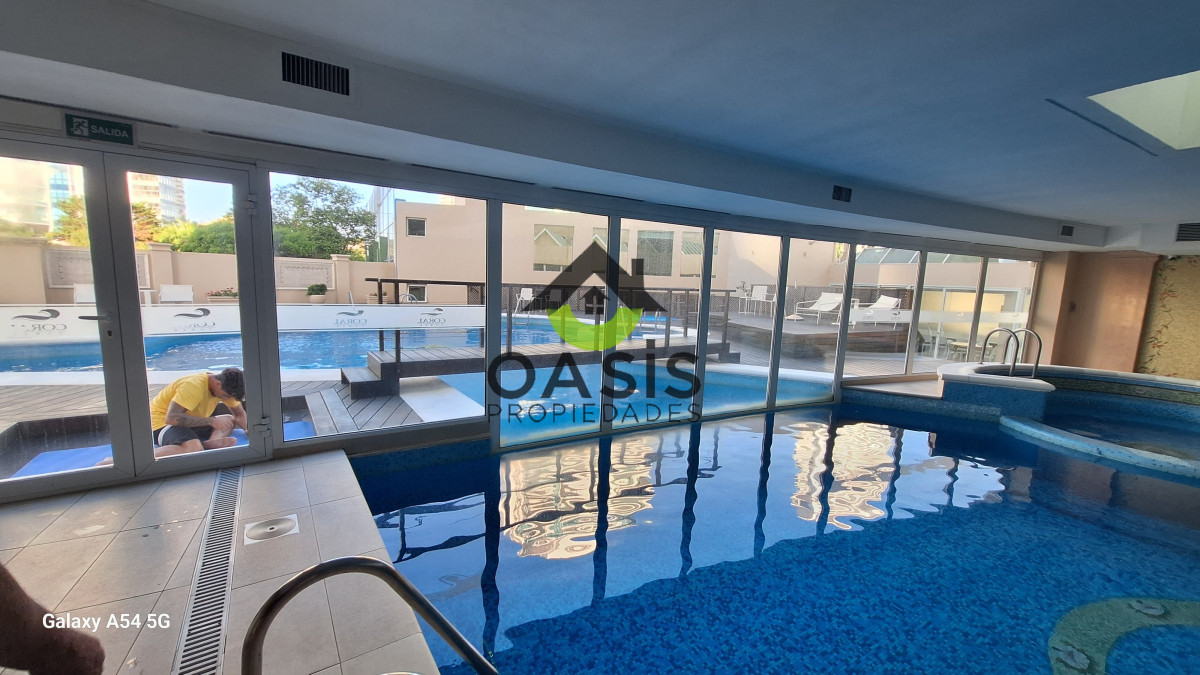 Apartamento ID.28 - Apartamento de 3 dormitorios en venta en el Coral Tower