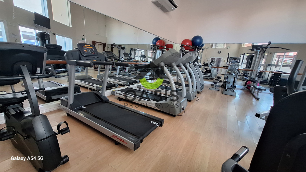 Apartamento ID.28 - Apartamento de 3 dormitorios en venta en el Coral Tower