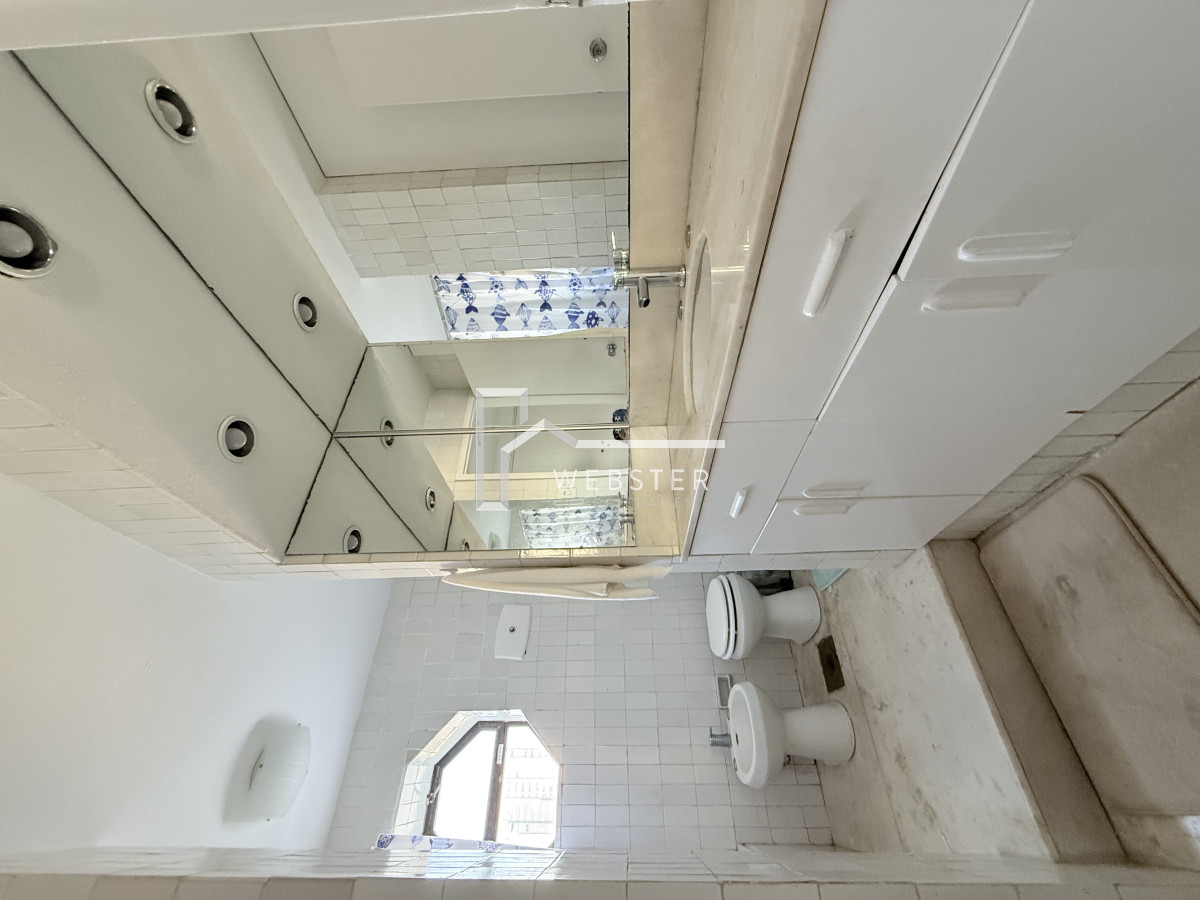 Apartamento ID.2440 - Venta apartamento 4 dormitorio en Península, Punta del Este 