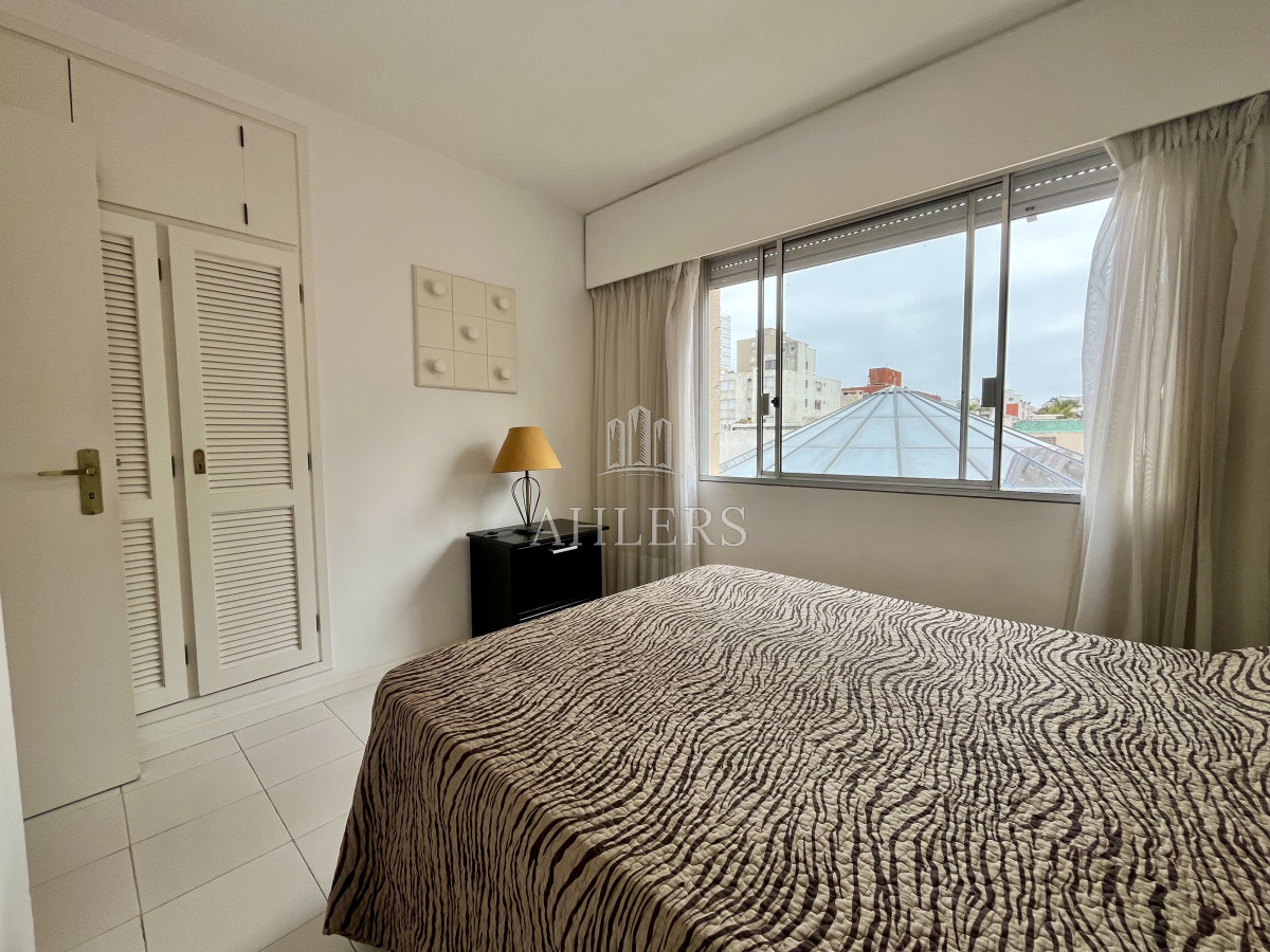 Apartamento ID.313 - Venta Apartamento 3 Dormitorios, Peninsula, Punta del Este