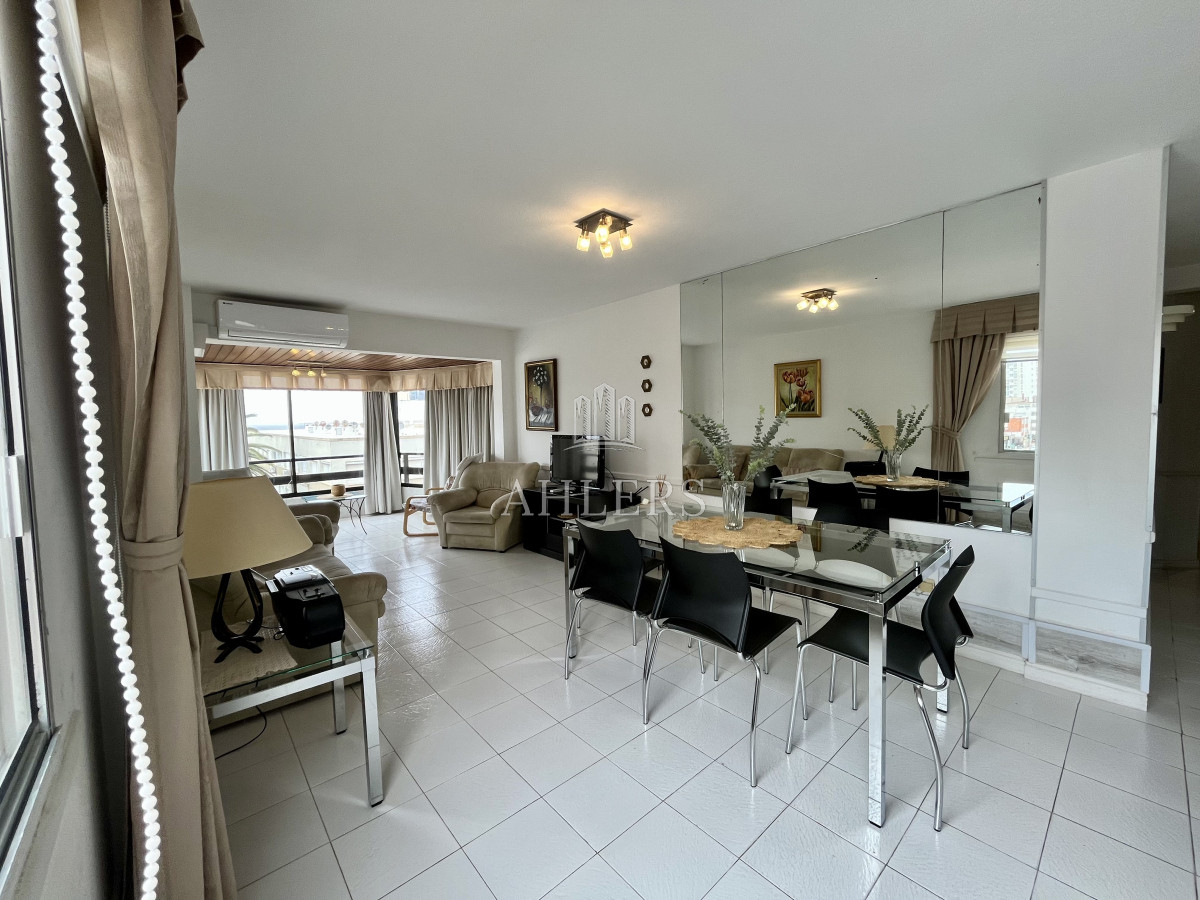 Apartamento ID.313 - Venta Apartamento 3 Dormitorios, Peninsula, Punta del Este