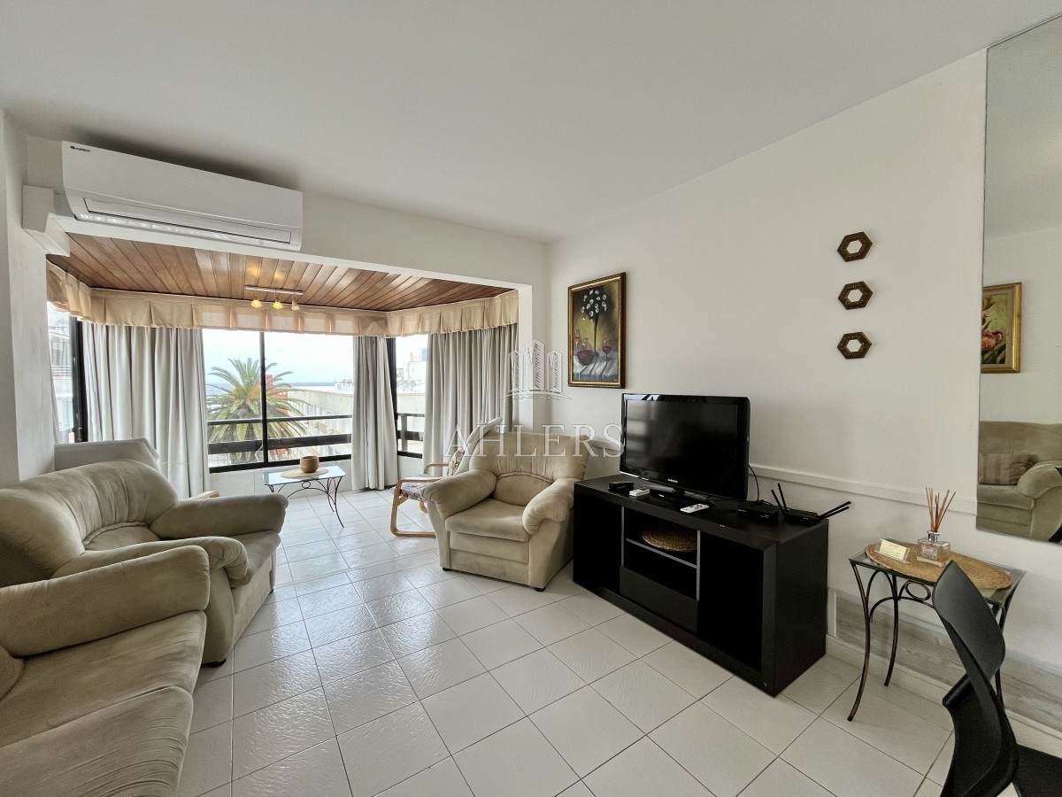 Apartamento ID.313 - Venta Apartamento 3 Dormitorios, Peninsula, Punta del Este