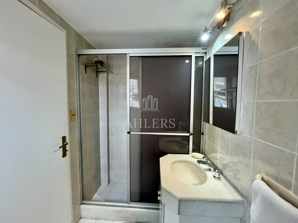 Apartamento ID.313 - Venta Apartamento 3 Dormitorios, Peninsula, Punta del Este