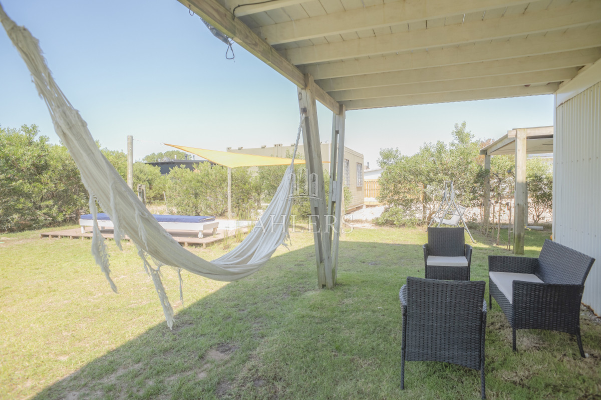 Casa ID.290 - Hermosa casa a metros del mar en la Juanita 