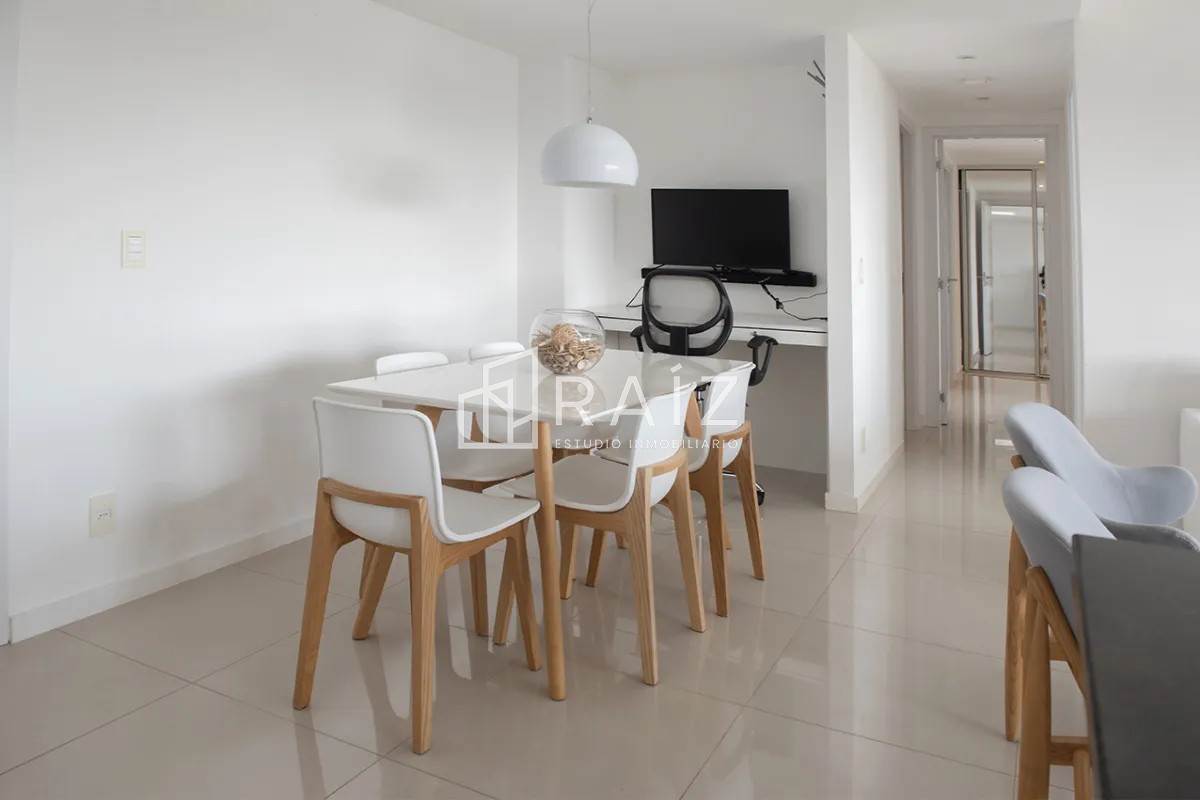 Apartamento ID.11260 - Venta Apartamento 3 dormitorios, Playa Brava, Punta Del Este 