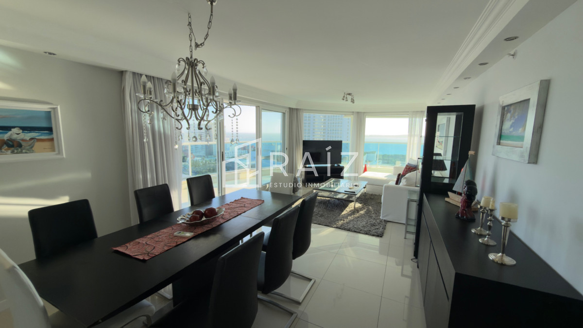 Apartamento ID.11965 - VENTA APARTAMENTO 3 DORMITORIOS PUNTA DEL ESTE