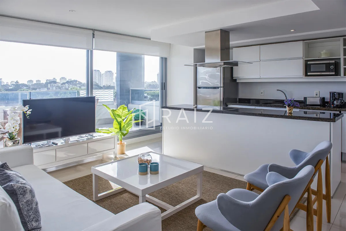 Apartamento ID.11260 - Venta Apartamento 3 dormitorios, Playa Brava, Punta Del Este 