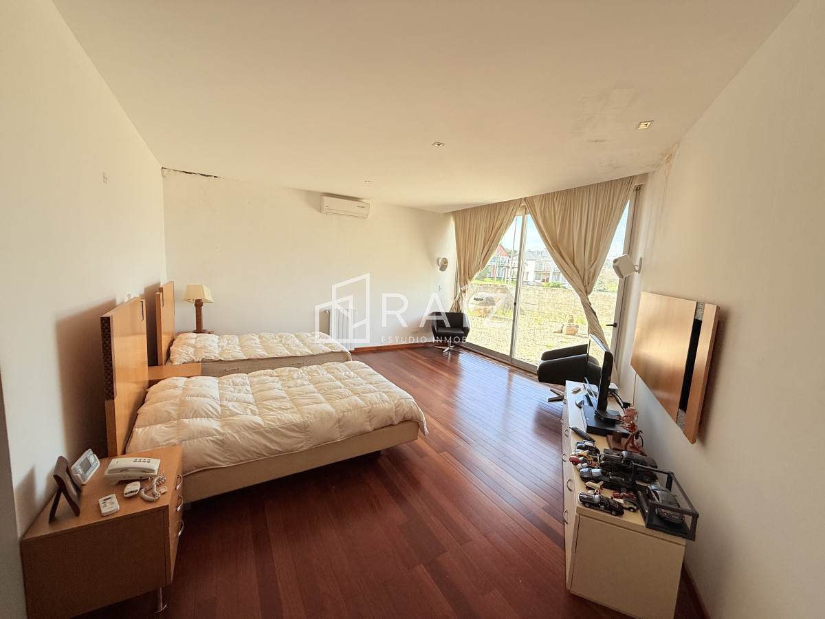 Casa ID.11385 - VENTA CASA 4 DORMITORIOS LA BARRA