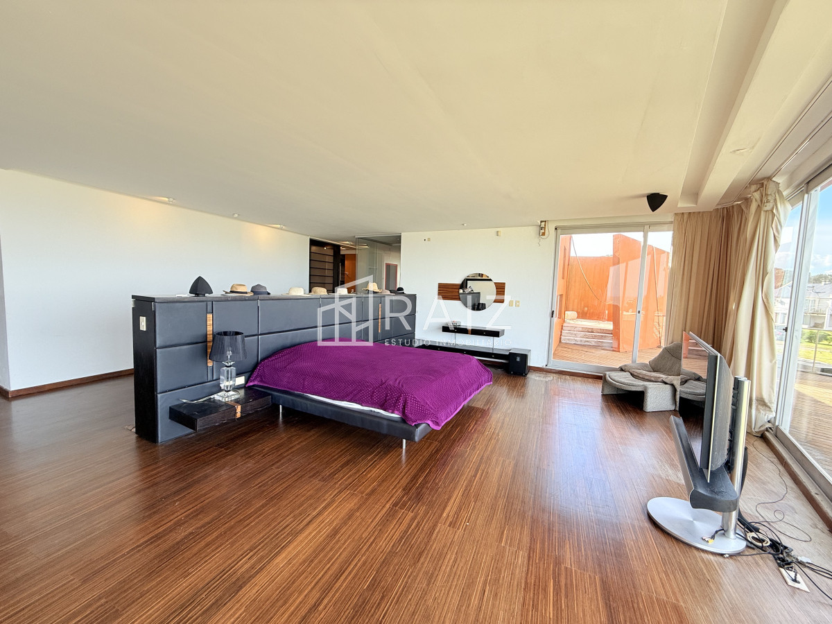 Casa ID.11385 - VENTA CASA 4 DORMITORIOS LA BARRA