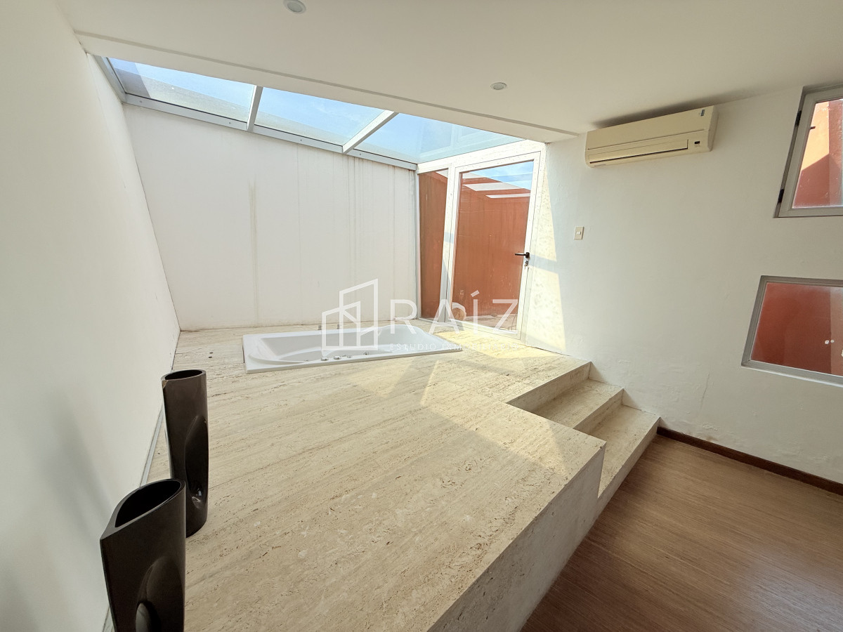 Casa ID.11385 - VENTA CASA 4 DORMITORIOS LA BARRA