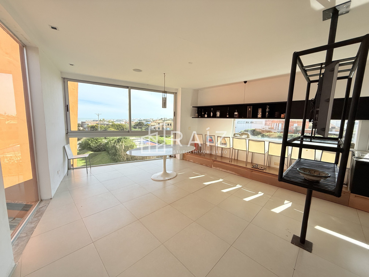 Casa ID.11385 - VENTA CASA 4 DORMITORIOS LA BARRA