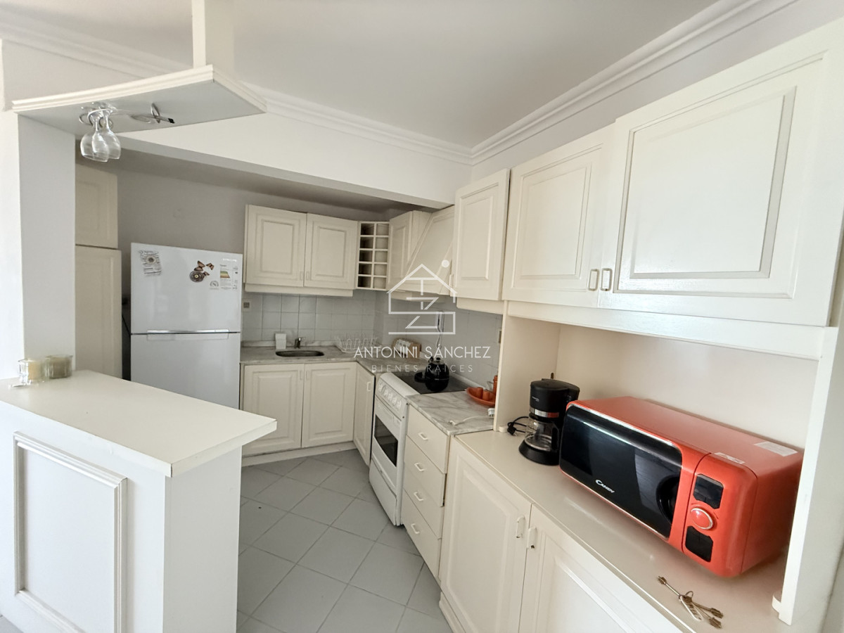 Apartamento ID.3145 - Venta apartamento 3 dormitorios primera linea, mansa, Punta del Este