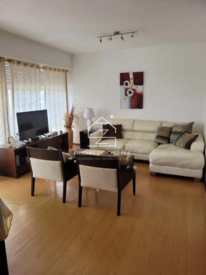 Apartamento ID.2641 - Venta apartamento de 2 Dormitorios, Playa mansa,Punta del este 