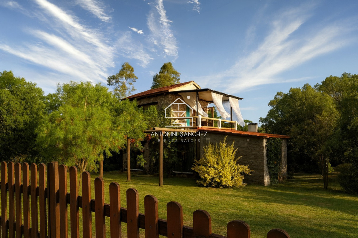 Casa ID.3997 - Venta casa de 3 dormitorios en Bella Vista, Maldonado