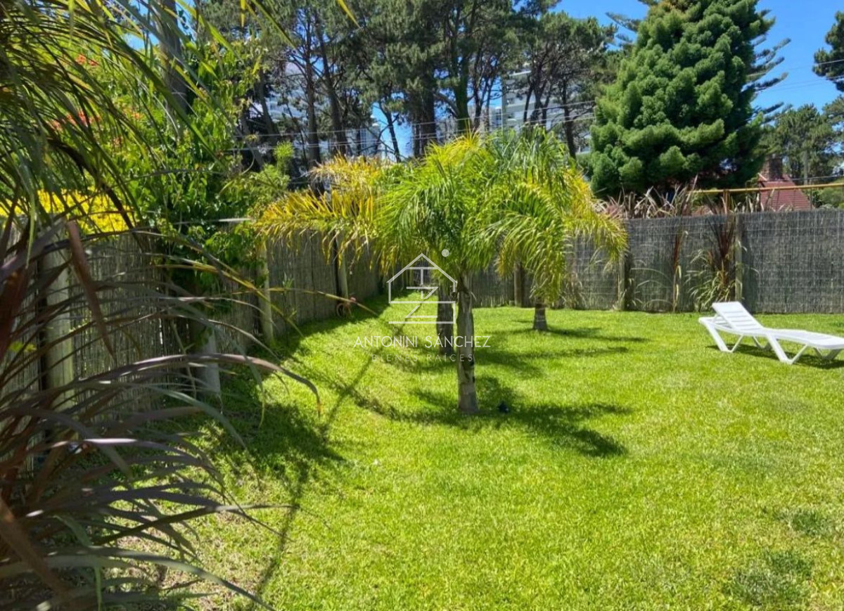 Casa ID.3030 - Alquiler casa en parada 13 de la mansa, Punta del Este