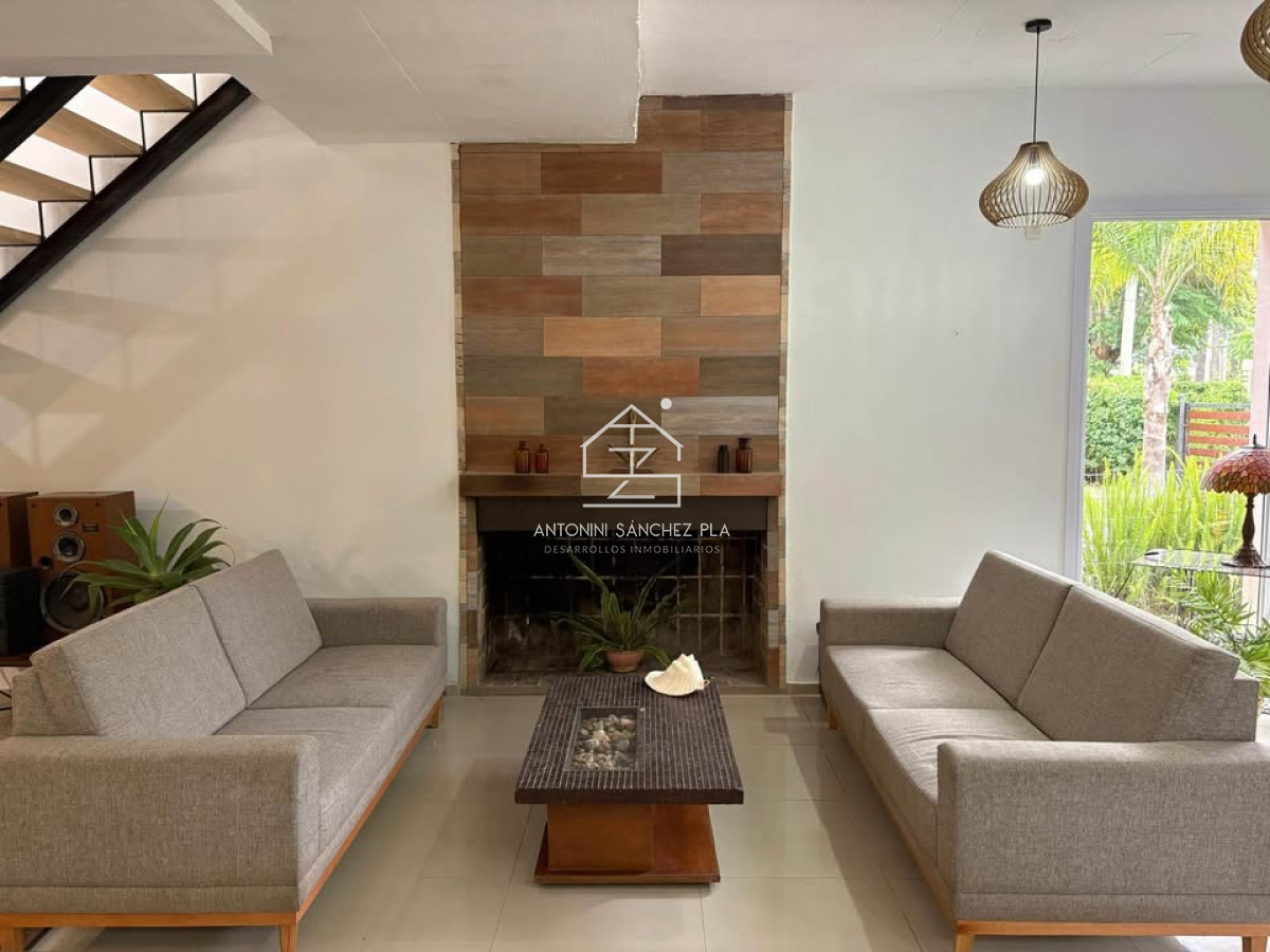 Casa ID.3093 - Casa en parada 35