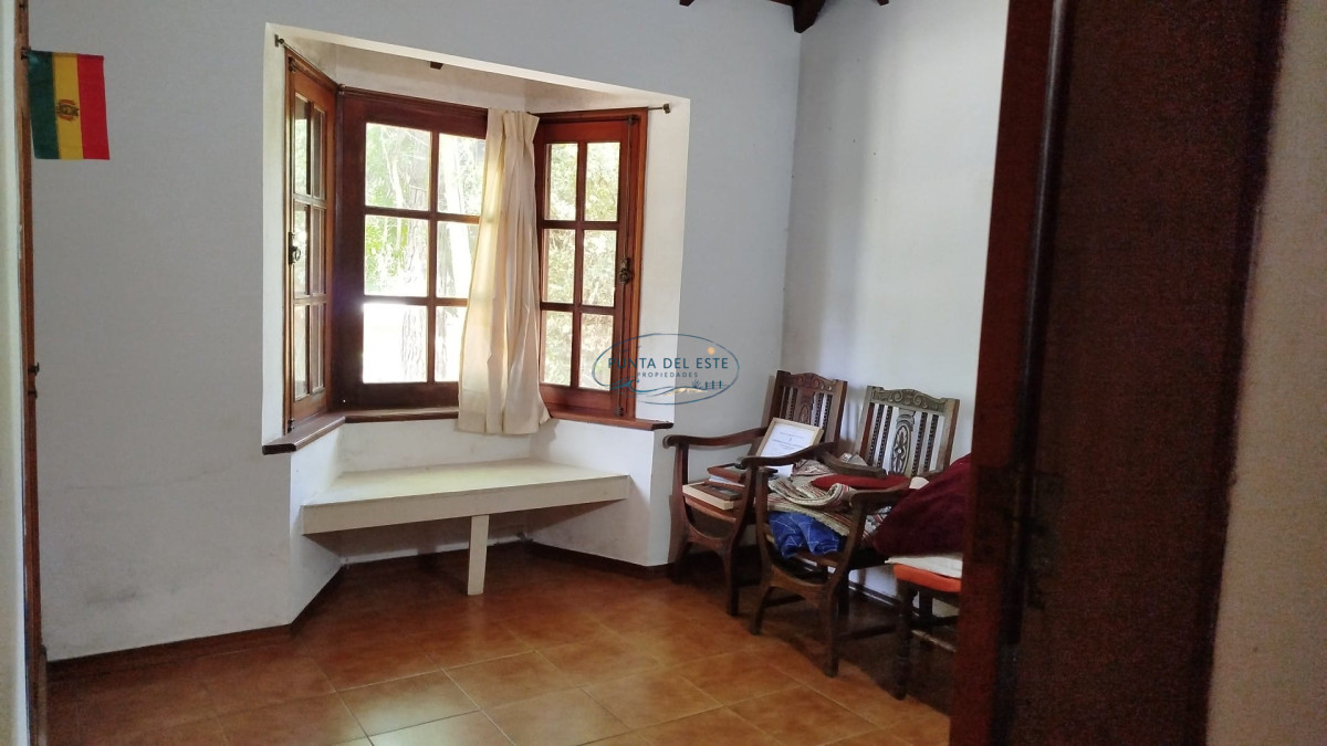 Casa ID.75 - Casa en venta de 3 dormitorios, Cantegril, Punta del Este