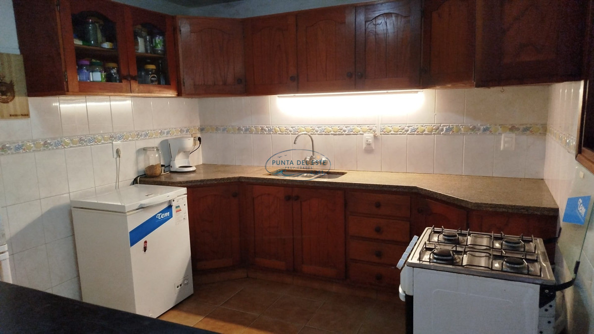 Casa ID.75 - Casa en venta de 3 dormitorios, Cantegril, Punta del Este