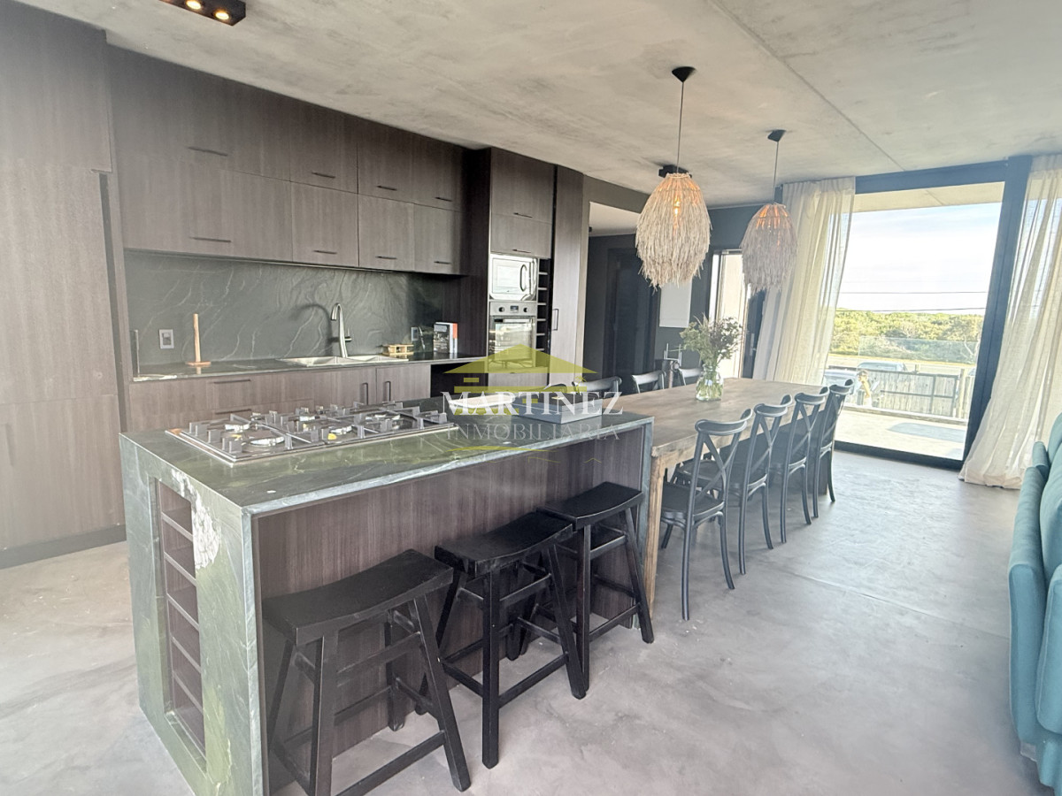 Casa ID.83 - Casa Venta 3 Dormitorios La Juanita