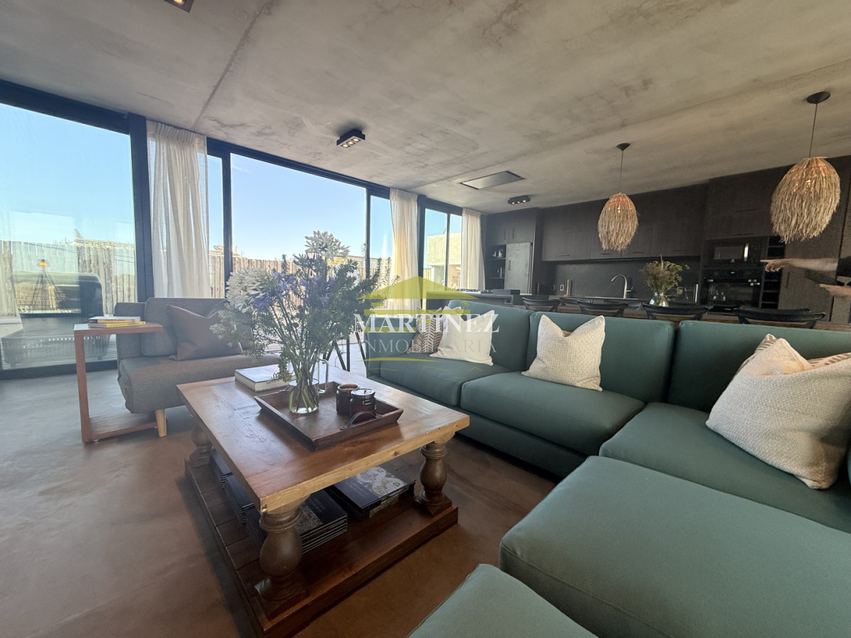 Casa ID.83 - Casa Venta 3 Dormitorios La Juanita