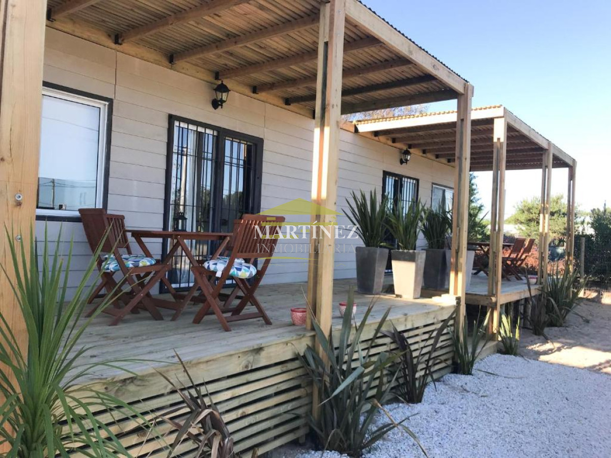 Casa ID.79 - Complejo de 7 apartamentos en la Juanita. 