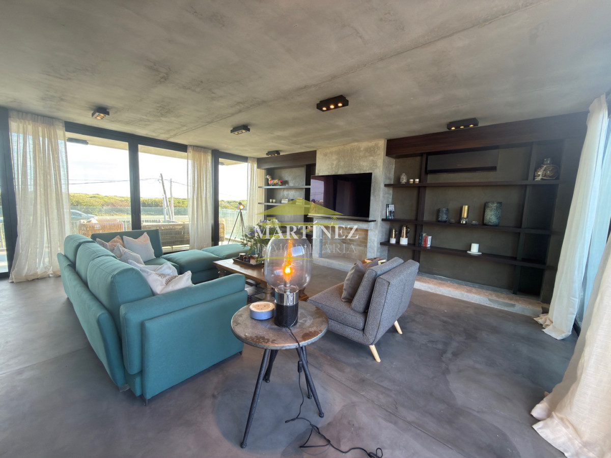 Casa ID.83 - Casa Venta 3 Dormitorios La Juanita