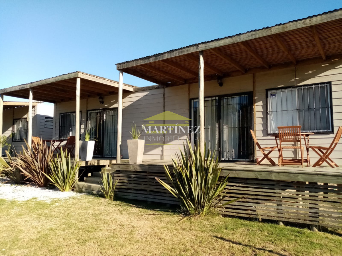 Casa ID.79 - Complejo de 7 apartamentos en la Juanita. 