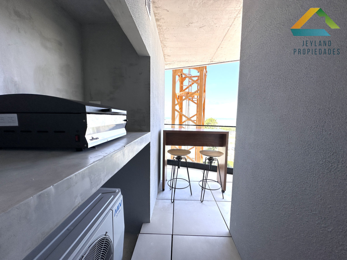 Apartamento ID.381 - Venta apartamento dos dormitorios en pozo en Aidy Grill Punta del Este