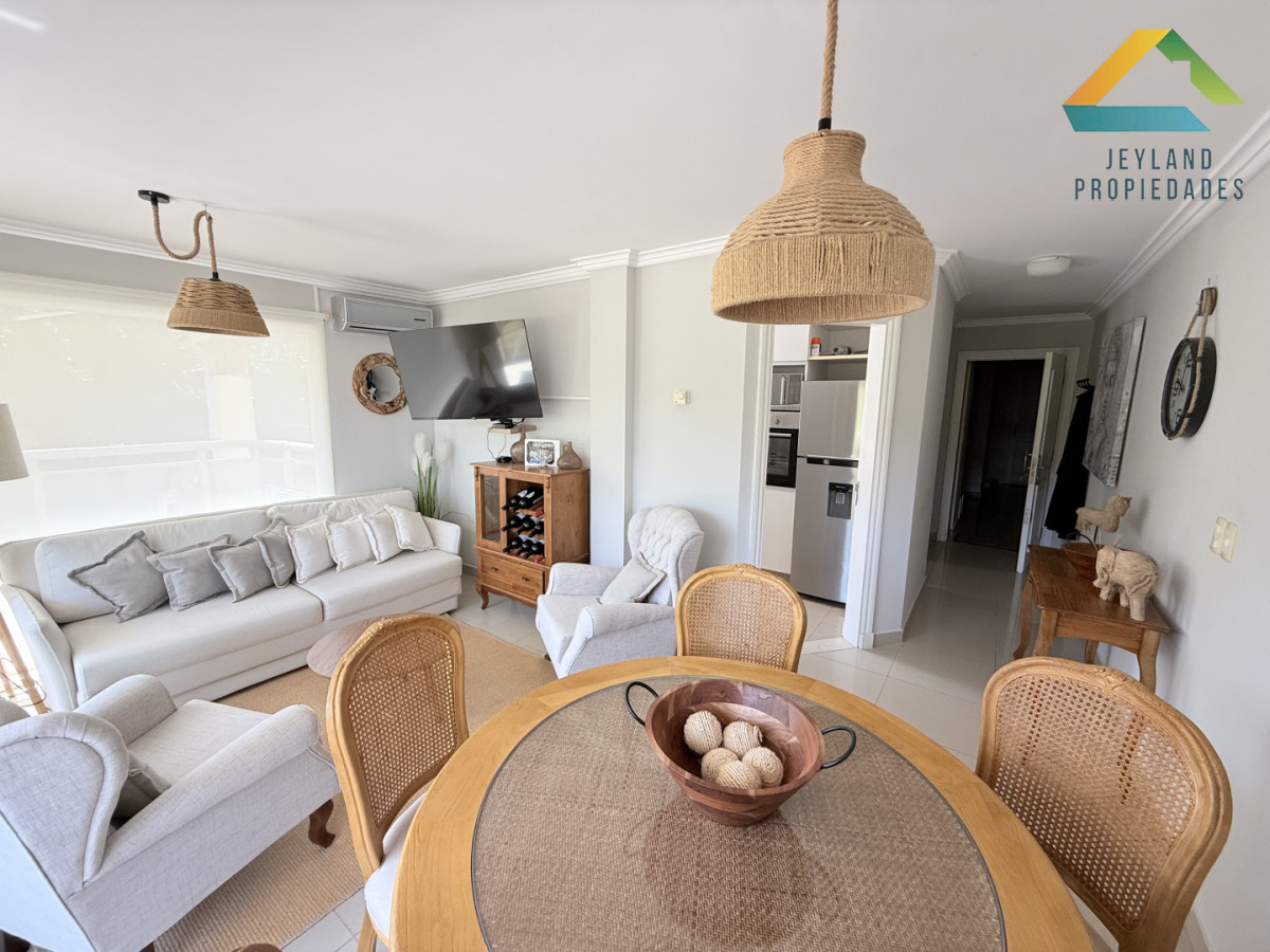 Apartamento ID.418 - Venta apartamento 2 dormitorios en Aidy Grill, Punta del Este