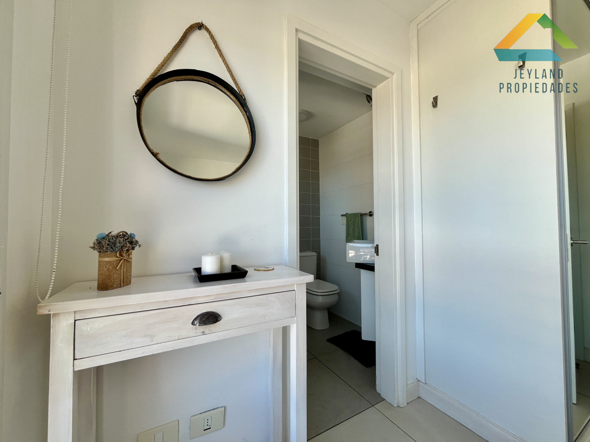 Apartamento ID.246 - Venta apartamento 1 dormitorio en Peninsula, Punta del Este 