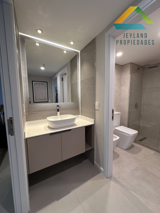 Apartamento ID.381 - Venta apartamento dos dormitorios en pozo en Aidy Grill Punta del Este