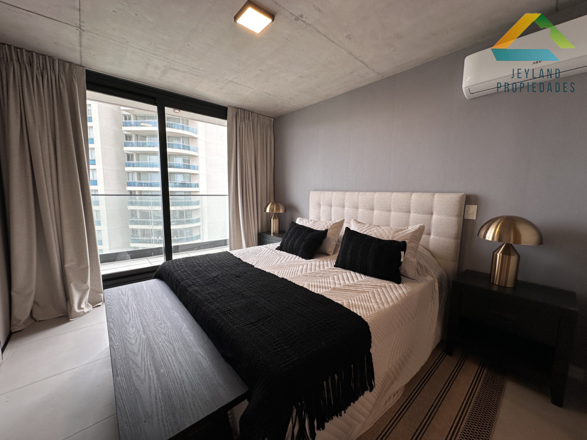 Apartamento ID.381 - Venta apartamento dos dormitorios en pozo en Aidy Grill Punta del Este