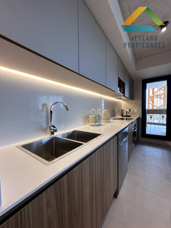 Apartamento ID.381 - Venta apartamento dos dormitorios en pozo en Aidy Grill Punta del Este